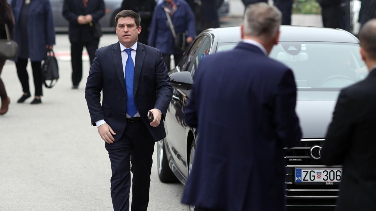 Butković: Nije normalno da koalicijski partner napada predsjednicu